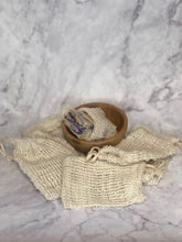 Load image into Gallery viewer, Soap Pouch - Exfoliating Bag - Cotton/Linen Fiber
